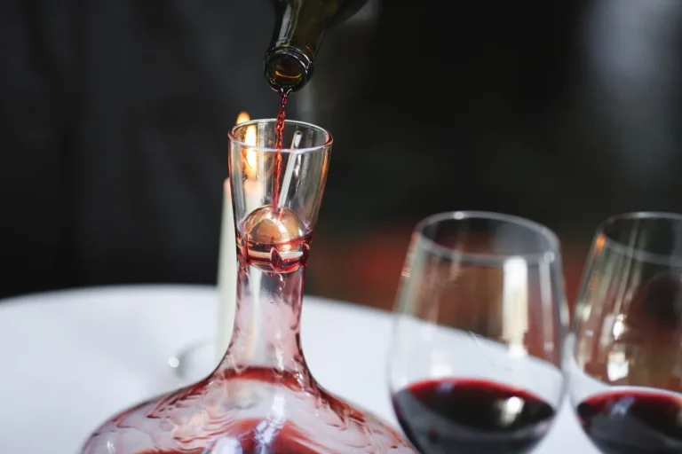 These Types of Wines Need to be Decanted & These No