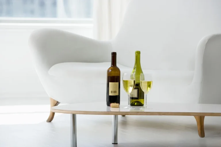Guide: These Wines Should Be Served At Room Temperature